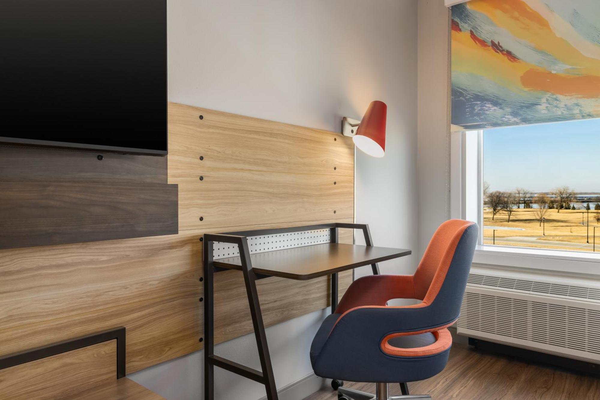 Hotel Tru By Hilton Oshkosh Extérieur photo